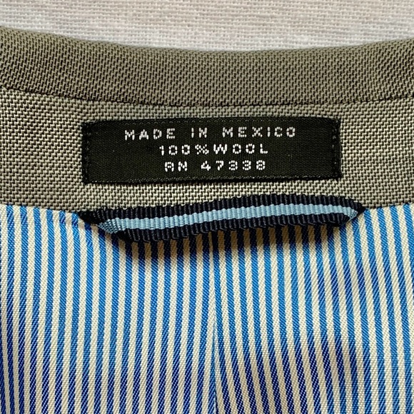 Tommy Hilfiger 100% Wool Men’s or Boy’s Gray Formal Suit Coat Blazer 36 Short - Picture 2 of 16